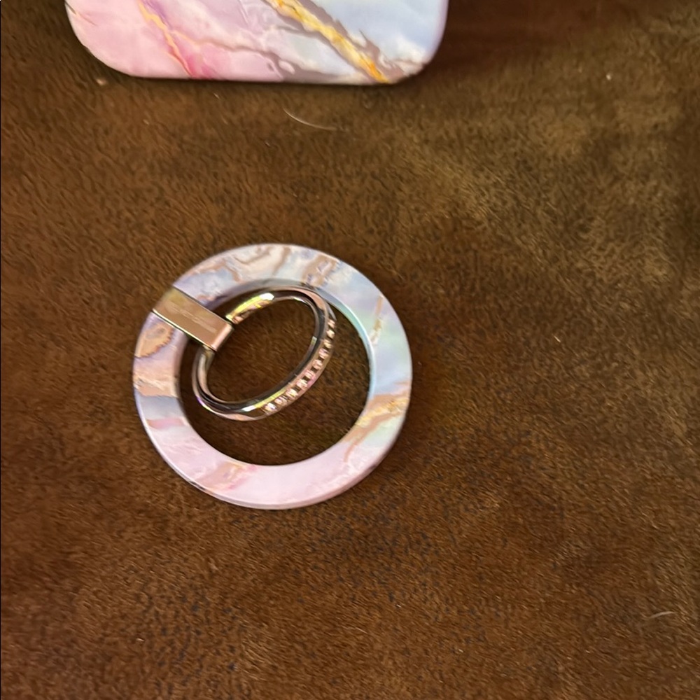 Marble Pattern Phone Case with Ring Holder - Picture 4 of 6